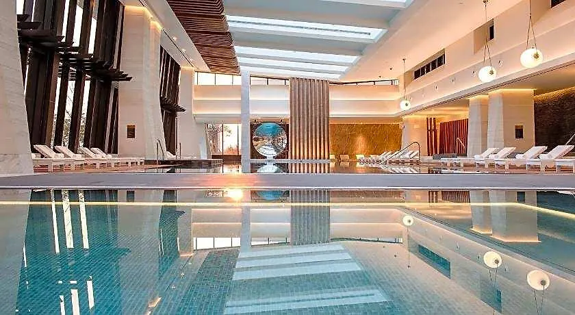 Paradise City Incheon 5*,  South Korea