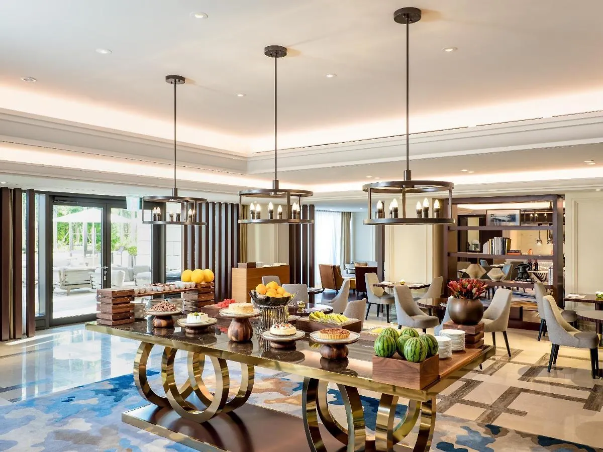 Hotel Paradise City Incheon