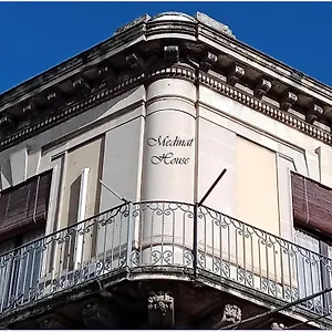 https://apt-medinat-house.sicilyhotelsitaly.net