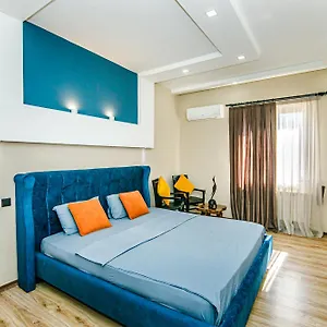 Little Gem In The Old - One Bedroom Баку