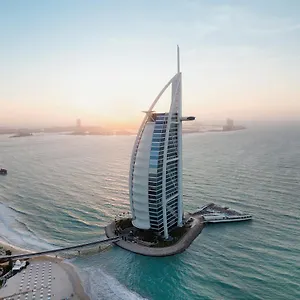 ***** Üdülőközpont Jumeirah Burj Al Arab Egyesült Arab Emírségek