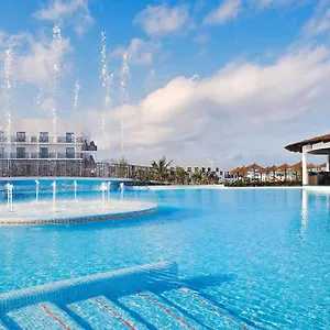 melia-dunas-beach-resort-spa.cape-verdehotels.com/