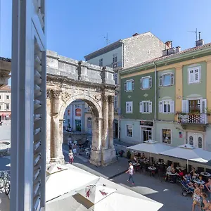 https://apartment-ulysses.in-istria.net